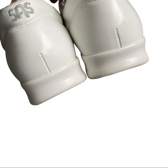 Sas Me Too Leather Casual Walking Shoe Velcro Straps White 8.5W - Picture 8 of 11